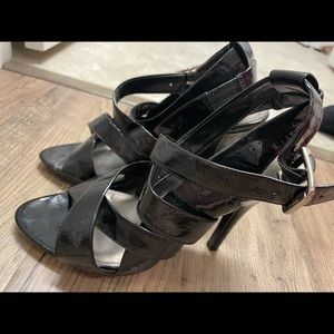 Express women’s shoes size 7